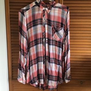 Lucky Brand shirt great condition..nice weight!! Sofftttt!